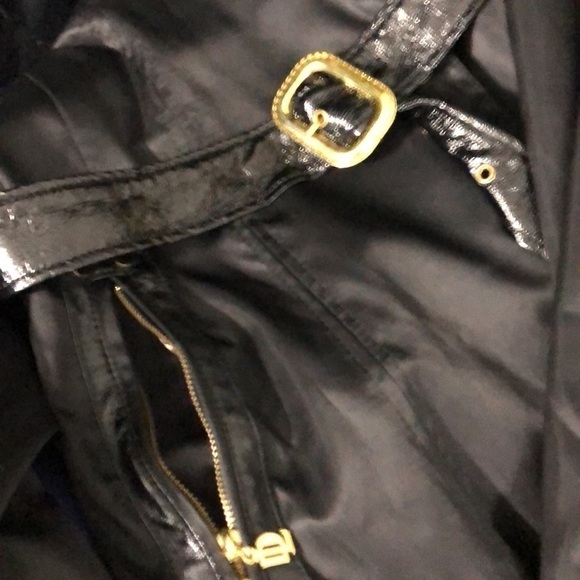 CLOAK DE’Lizza exclusive Internațional Corporation - Picture 10 of 16